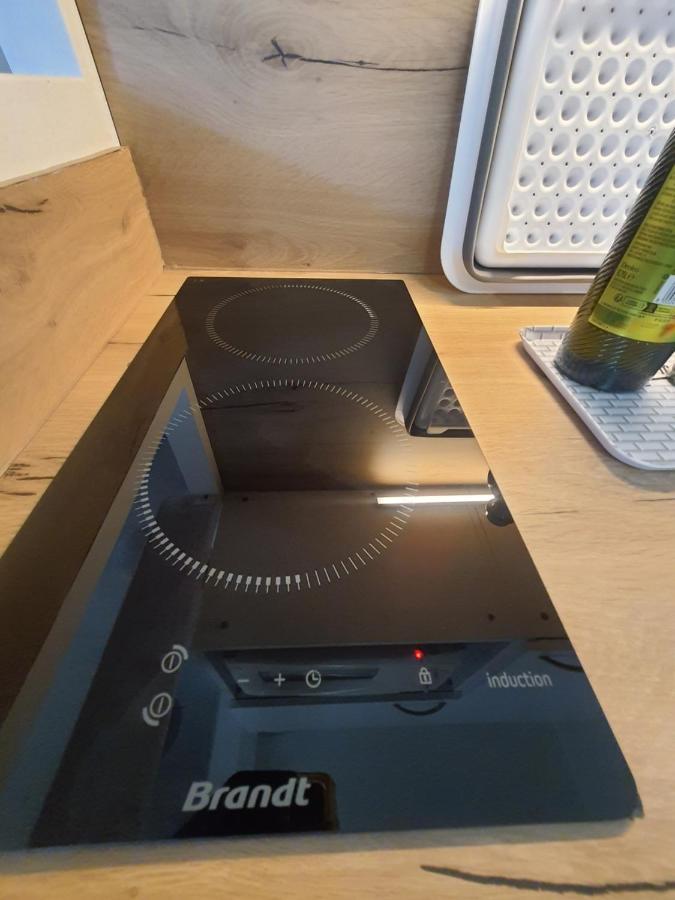 Studio Au Calme Espace Exterieur Parking Gratuit Dans La Rue Grenoble Eksteriør bilde